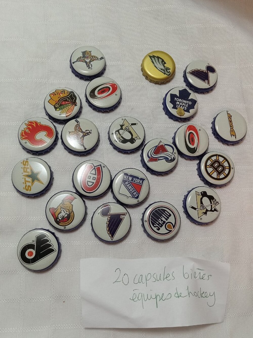 20 X recent hockey teams Beer Bottle Caps